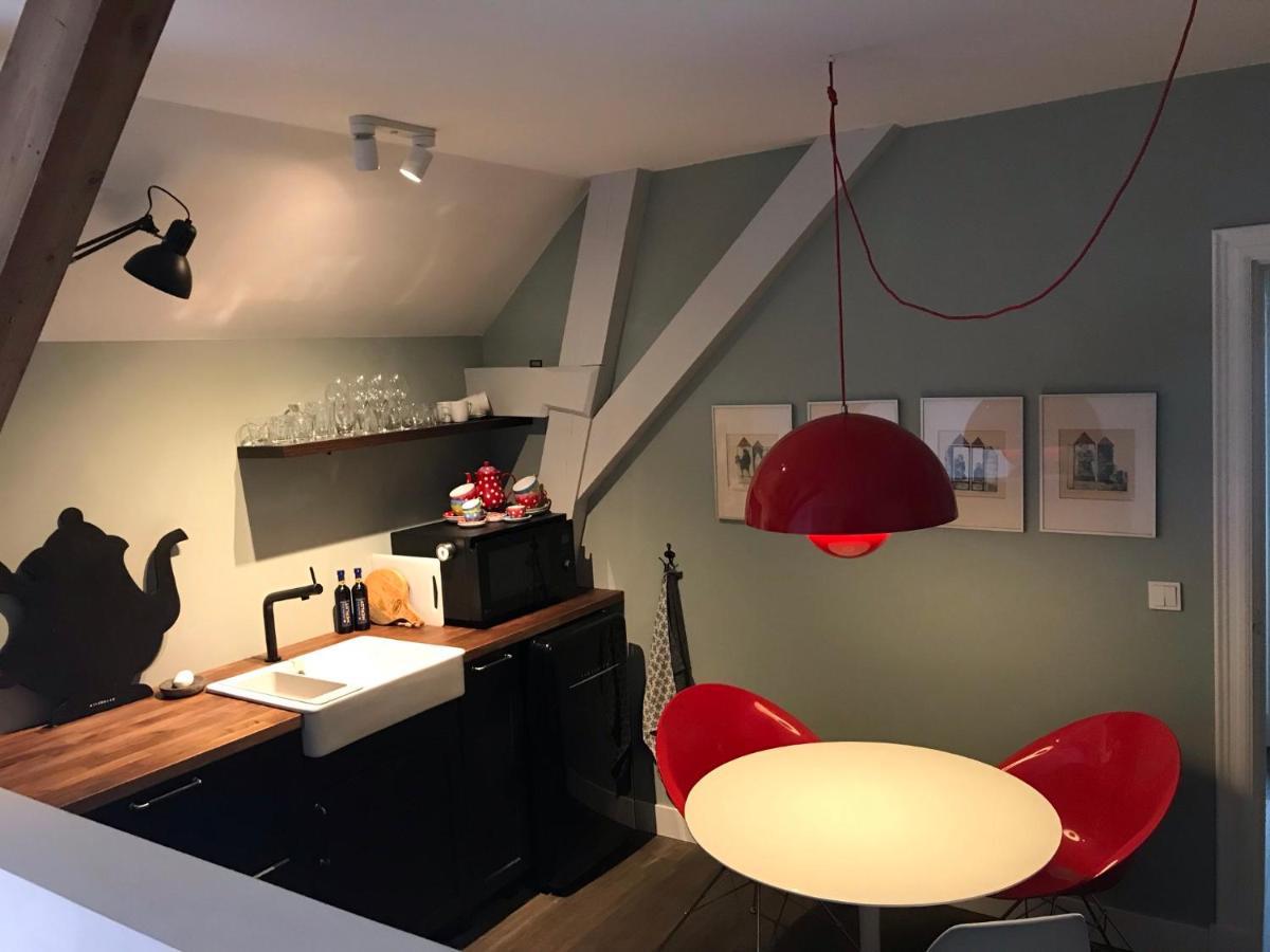 B&B Logeren Bij De Burgemeester Stad aan 't Haringvliet Ngoại thất bức ảnh