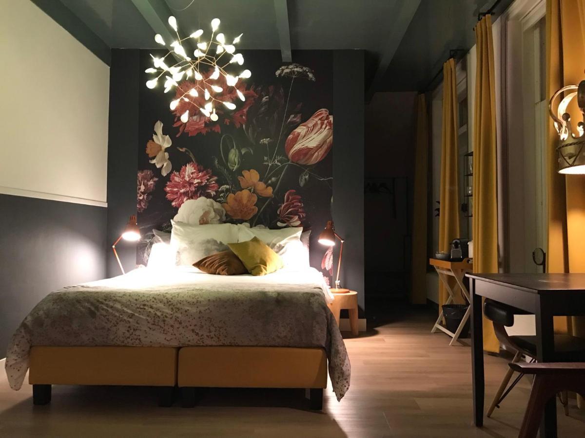 B&B Logeren Bij De Burgemeester Stad aan 't Haringvliet Ngoại thất bức ảnh